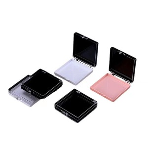 Appuyez sur la boîte d'emballage d'ongles en verre <span class=keywords><strong>pas</strong></span> <span class=keywords><strong>cher</strong></span> boîte-cadeau d'ongles Transparent 4 couleurs Design élégant doigt carré ABS pièce d'ongle en plastique - Product Image 6