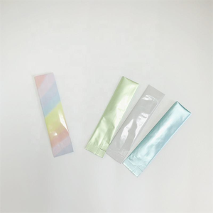 <span class=keywords><strong>Bustine</strong></span> Monodose Personalizzate in Alluminio con Logo per Tè al Latte, Caffè in Polvere, Zucchero - Mini Sacchetti a Striscia - Product Image 3
