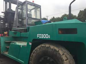 Chariot élévateur d'occasion MITSUBISHI FD300S pour travaux de terrassement - Offre Spéciale - Product Image 5