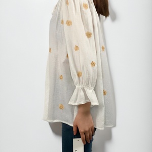 Camisa de Algodón de Manga Corta con Bordado Casual a la Moda - Product Image 5