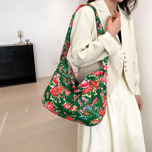 Sac à main tendance pour femme, grande capacité, élégant, en nylon, bandoulière, sac fourre-tout, grande fleur du nord-est, mode, imperméable - Product Image 5