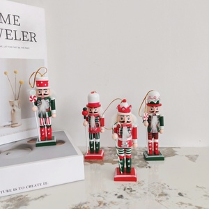 Ensemble de décorations de Noël en bois faites à la main de 13 cm, couleur bonbon, pendentif macaron <span class=keywords><strong>casse</strong></span>-<span class=keywords><strong>noisette</strong></span>, pour décoration suspendue - Product Image 1