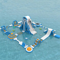 Parc aquatique gonflable flottant pour adultes, parc d'attractions commercial, parcours d'obstacles amusant sur l'eau