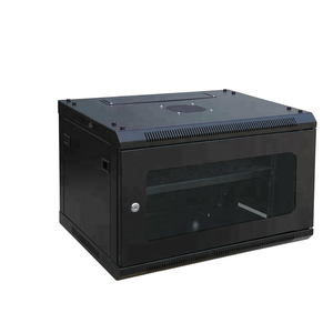 Armadio dati di rete in metallo da 19 pollici 6U con montaggio a parete utilizzato ma in buone condizioni - Product Image 1