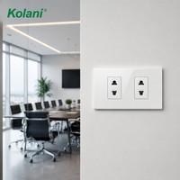 Platzsparende 120er-Größe Modulare Doppel-2-Loch-Steckdose mit Versteckter Montage, Thailändischer Standard 16A 250V, Weißes PC-Panel mit Kindersicherheitsklappe