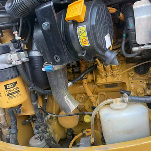 <span class=keywords><strong>Mini</strong></span>-excavatrice CAT302CR importée du Japon, haute qualité, <span class=keywords><strong>prix</strong></span> bas, pour espaces ultra-étroits, usage domestique, travaux de rénovation et d'ingénierie. - Product Image 6