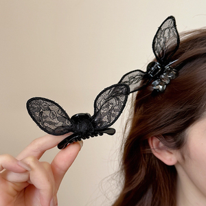 Nouvelle Pince à Cheveux Élégante Noire en Dentelle avec Strass et Nœud Papillon, Design de Niche Luxe Léger, Accessoire de Mode pour Femme - Product Image 1