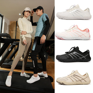 รองเท้าตาข่ายแบบ unisex ปิดนิ้วเท้า พื้นยางกันลื่น เหมาะสำหรับชายหาด ฤดูร้อน พื้นรองเท้า EVA - Product Image 1