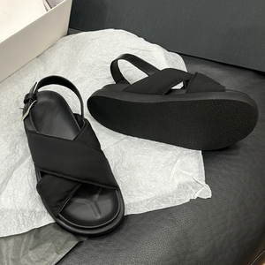 Producto en Tendencia 2026, Sandalias de Diseñador de Alta Calidad, Modernas y a la Moda, con Logotipo Personalizado, Sandalias para Hombre, Cómodas y Duraderas - Product Image 4