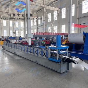 Machine de formage automatique de montants d'étagères, sans bavures, robuste, contrôlée par PLC, avec moteur haute puissance et roulements durables - Product Image 3