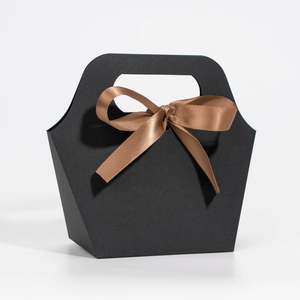 Boîtes cadeaux de mariage personnalisées de luxe avec ruban, emballage pour bonbons - Product Image 1