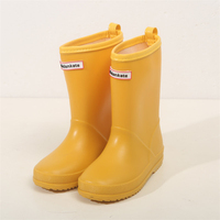 Bottes de pluie Design mignon dernière impression PVC enfants fille grande vente Gumboots vente en gros Bottes de pluie chaussures antidérapantes pour enfants