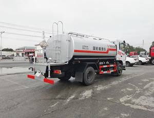 <span class=keywords><strong>Camion</strong></span> Cisterna Acqua Dongfeng 13000L Made in China, <span class=keywords><strong>Camion</strong></span> Irroratore Disinfettante 12000L, <span class=keywords><strong>Camion</strong></span> Nuovo a Basso Prezzo - Product Image 6