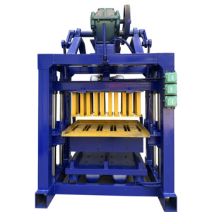 QT4-40 Machine de fabrication de blocs de béton manuelle mobile Machine de fabrication de blocs et briques Machine de fabrication de briques hydraulique au Kenya <span class=keywords><strong>Spai</strong></span> - Product Image 2