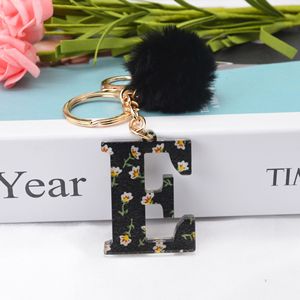 Acrylique <span class=keywords><strong>noir</strong></span> imprimé 26 <span class=keywords><strong>porte</strong></span>-clés lettre anglaise A-Z rétro motif résine pendentif <span class=keywords><strong>porte</strong></span>-clés avec <span class=keywords><strong>porte</strong></span>-clés <span class=keywords><strong>pompon</strong></span> femmes sac breloques - Product Image 6