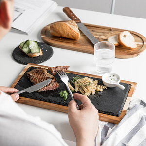 Plato <span class=keywords><strong>occidental</strong></span> cuadrado negro de estilo japonés para uso en hoteles Bandeja de palé de madera maciza para platos de pizza de sushi de bistec - Product Image 6