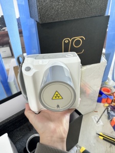 UMDX088 Model Hot Selling <strong>Dental</strong> Portable X Ray Machine Handheld <strong>Dental</strong> X Ray for Human and Animal Use - Product Image 2