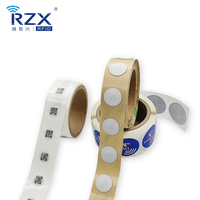 Échantillon gratuit 13,56 MHz NTAG 213 Autocollant NFC Mini étiquette étanche de petite taille 25 mm PVC PET Époxy Papier Étiquette RFID Code QR Communication