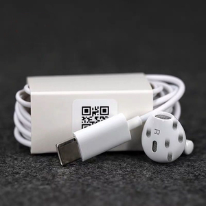 Auricolari con Microfono e Controllo Volume USB Type-C per <span class=keywords><strong>HUAWEI</strong></span> <span class=keywords><strong>Mate</strong></span> 60 5010 20 Pro 20 X RS P <span class=keywords><strong>10</strong></span> 20 30 Note <span class=keywords><strong>10</strong></span> - Product Image 1
