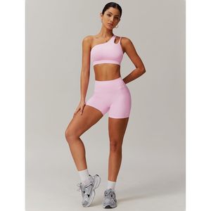 Ensemble de sport pour femme : Soutien-gorge de sport asymétrique et short assorti – Tenue 2 pièces pour gym et yoga avec poches, en Spandex respirant - Product Image 4