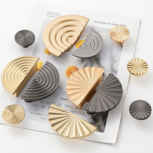Modern Light Luxury Zinc Alloy Handles Fan Shape Spiral Radial Single Hole Pulls for Kitchen Cabinet Wardrobe Bedroom Dresser - Product Image 6