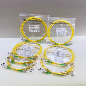 สายแพทช์ไฟเบอร์แบบ Single Mode Simplex ขนาด 3 เมตร FC/APC ต่อ FC/APC ขายร้อนจากโรงงานโดยตรง - Product Image 6