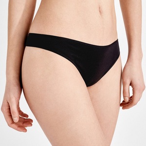 Culotte de bikini taille basse respirante à sensation fraîche, en couleur unie, en soie glacée confortable, de la marque Under Lulu Custom <span class=keywords><strong>Thong</strong></span> - Product Image 3