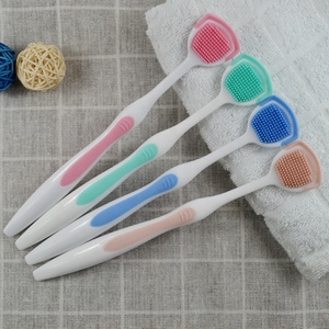 Circular Sector Head Adult Plastic <strong>Tongue</strong> <strong>Cleaner</strong> With <strong>Rubber</strong> Bristle - Product Image 4