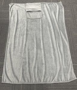 Selimut Bantal Perjalanan 2 In 1 dengan Kantong - Product Image 4