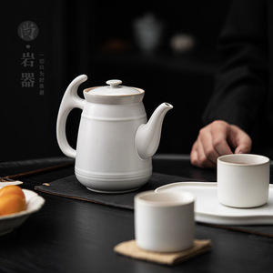Tetera de cerámica elegante blanca de gran capacidad con tapa para preparar té de hierbas y hervir agua - Product Image 3