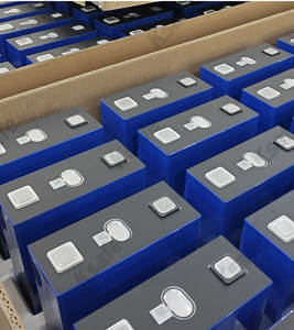 Unit baterai Lithium Ion LiFePO4 Ev 280Ah 314Ah 3.2V terbaik untuk sistem penyimpanan tenaga surya Off-grid 12V/24V/48V 8000 siklus 3 tahun - Product Image 3