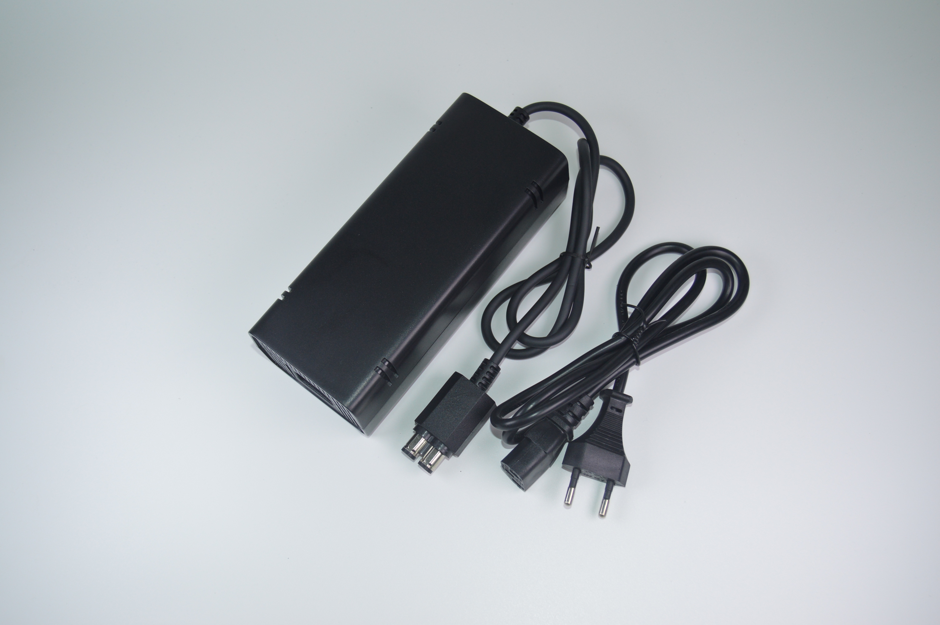 ACアダプター 黒 米国仕様 楽天市場】GEX エコリオスライド/4052/レプテリアLED3040専用交換AC