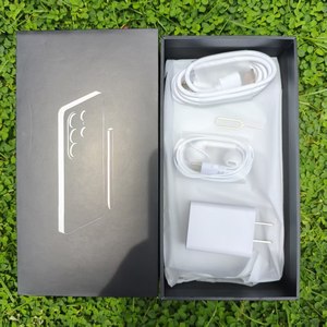 s26 ultra configuración de alta gama Diseño elegante Teléfono inteligente desbloqueado Pantalla completa de 7.3" 512GB Teléfono de doble SIM - Product Image 3