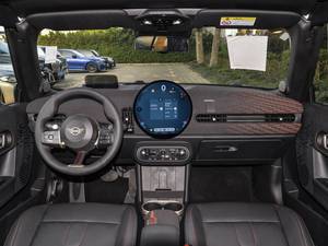 <span class=keywords><strong>MINI</strong></span> Convertible 2025 2.0T COOPER S <span class=keywords><strong>CABRIO</strong></span>, Convertible de Carreras con Motor 2.0T de 204 CV y 4 Cilindros para Desplazamientos Diarios - Product Image 5