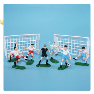 Lot de figurines décoratives <span class=keywords><strong>pour</strong></span> gâteau sur le thème du football, ensemble de jouets de capitaine de terrain <span class=keywords><strong>pour</strong></span> enfants, décoration de gâteau <span class=keywords><strong>pour</strong></span> <span class=keywords><strong>joyeux</strong></span> <span class=keywords><strong>anniversaire</strong></span> des garçons, figurines de jouets - Product Image 4