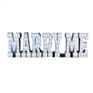 हाउते कॉउचर मुझसे शादी करें मेटल रनिंग लाइट्स विशाल अक्षर वाली एलईडी बैकलिट शादी की सजावट लाइट अप बॉक्स लेटर
