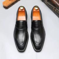 Nouvelles chaussures pour hommes, taille 37-48, à bout fermé, style britannique, couleur unie, pour le bureau, à semelle souple et légère