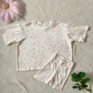 Combinaison bébé fille rose à rayures et fleurs, sans manches, modèle SR412, vente en gros, pour enfants et nourrissons. - Product Image 4