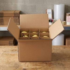 Cajas de Regalo de Cartón Corrugado Rígido Personalizadas para 6 Botellas de Cerveza, Vino o Jugo, con Materiales Reciclados - Product Image 2