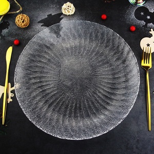 2024 vente en gros d'accessoires de cuisine en vrac verre clair <span class=keywords><strong>pas</strong></span> <span class=keywords><strong>cher</strong></span> sous les assiettes assiettes de chargeur transparentes mariage <span class=keywords><strong>assiette</strong></span> élégante - Product Image 5