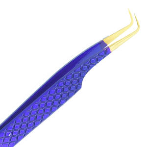 Meilleure vente de pince à épiler Volume à 90 degrés en titane pince à cils en acier inoxydable avec bout pointu fabriquée au Pakistan - Product Image 2