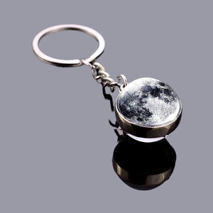 Porte-clés lune 20 mm, système solaire, galaxie, nébuleuse, <span class=keywords><strong>Terre</strong></span>, <span class=keywords><strong>Mars</strong></span>, Saturne, pendentif en verre alliage double face - Product Image 1