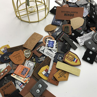 Patchs estampés à chaud en cuir PU de faible quantité minimale de commande, patchs en faux cuir gravés au laser, étiquette de vêtement en cuir véritable pour jean