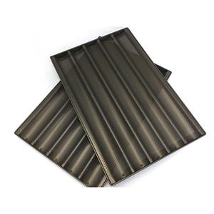 Fourniture d'usine à prix compétitif antiadhésif perforé 5 rangées <span class=keywords><strong>de</strong></span> pain français plaque <span class=keywords><strong>de</strong></span> cuisson baguette cadre fermé - Product Image 5