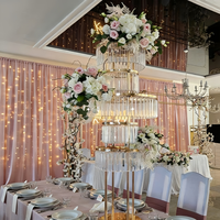 Support de fleurs en acrylique doré et ornements pour table principale, scène, panneau d'accueil et guide d'allée pour banquets de mariage