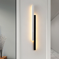 Lampu Dinding LED Strip Panjang Minimalis Besi untuk Kamar Tidur, Lampu Tempel Dinding, Dapat Diredupkan, Dekorasi Latar Belakang TV Mewah