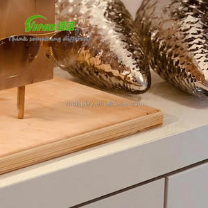 Soportes de almacenamiento de encimera de venta al por menor verticales de varios niveles, soporte de exhibición de gafas de sol de madera ecológico - Product Image 4