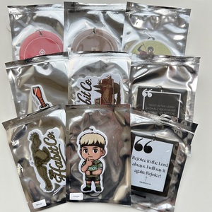 Diffuseur de parfum pour voiture avec logo personnalisé, toutes senteurs, désodorisant en papier, clips diffuseurs de parfum pour voiture, désodorisant pour la maison - Product Image 1