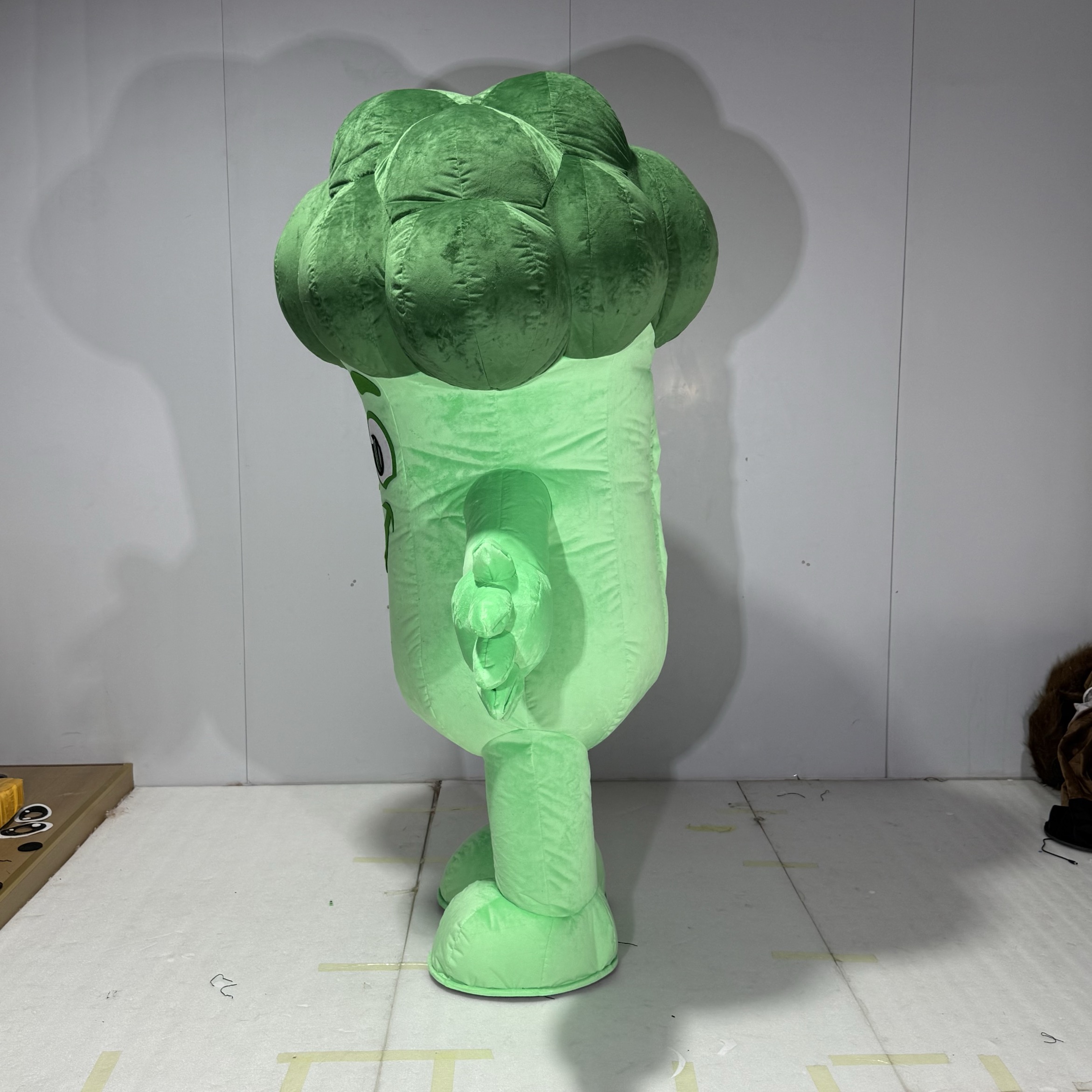 Inflatable Broccoli Costumes - Fun and Funny Solutions