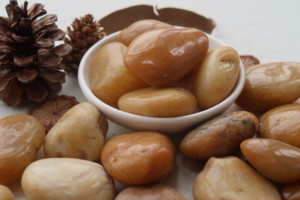 2-4cm Đá Cuội tròn màu vàng tự nhiên cho sân vườn ngoài trời & biệt thự đá trang trí cao cấp - Product Image 4